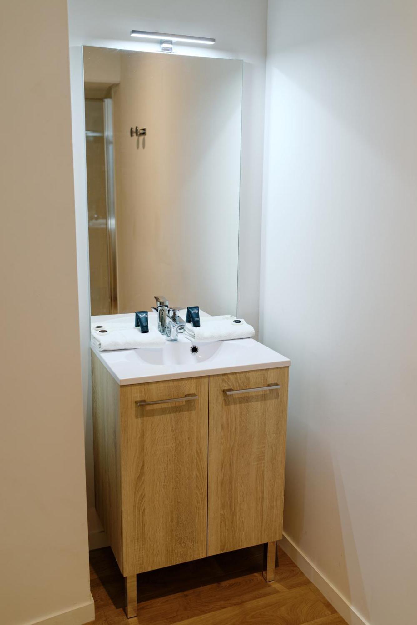 Nemea Appart Hotel Coliseum Amiens Centre Экстерьер фото